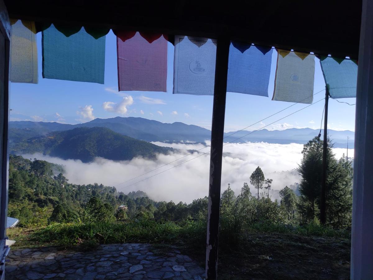 Little Himalayan Abode Villa Almora Kültér fotó